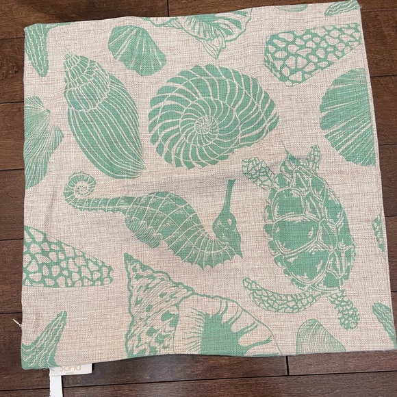 NWT Soha pillow cover - Picture 1 of 3